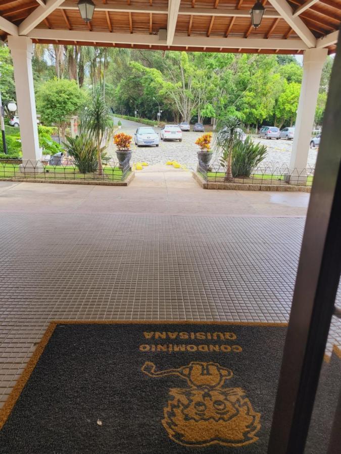 Na águas Sulfurosas Poços de Caldas